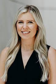 Katie Vivian's Instagram, Twitter & Facebook