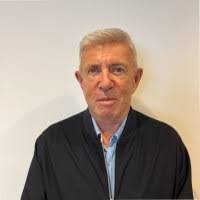 Jamie Bloom's Instagram, Twitter & Facebook