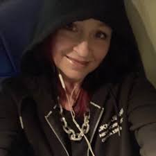 Michelle Kincaid (@wombli777)