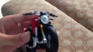 Galiūnas žydrūnas savickas ragina visus lietuvos gyventojus prisidėti prie maisto banko žetonėlių akcijos ir taip padėti. Ducati Monster 1200s 2014 Maisto Youtube