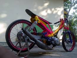 95 gambar motor drag dari pencil terlengkap ranting modifikasi via. 1001 Animasi Drag Fiz R Cikimm Com