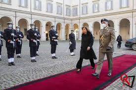 Maria elisabetta alberti casellati, presidente del senato, è stata incaricata dal presidente della repubblica sergio mattarella di verificare l'esistenza della maggioranza parlamentare tra i partiti della. Roma Partono Le Consultazioni Al Quirinale Oggi Casellati E Fico Obiettivonews