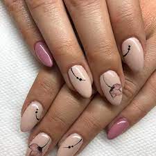 Hemos realizado una selección de modelos de uñas decoradas con flores y mariposas para que los puedas tener presente y darle ese toque especial que tanto deseas. Unas Flores 2020 Tendenzias Com