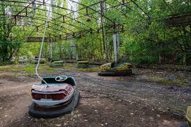Since 1994, photographer david mcmillan has made 21 trips to chernobyl to witness nature reclaiming civilization. Chernobyl Aftermath 30 Years Later The Executive Thrillseeker
