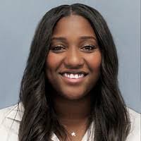 Holly Crabtree's Instagram, Twitter & Facebook