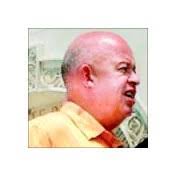 Leon Joyner's Instagram, Twitter & Facebook