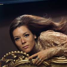 Media captionactress dame diana rigg talks fame and fanmail after bond and the avengers. 35 Beautiful Photos Of Diana Rigg In The 1960s And 70s Vintage News Daily