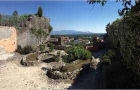 06/83964019 historic center, apartment for sale in via sistina, in a period building, high floor, free quiet bright, open living room, bedroom, kitchen, bathroom, balcony and terrace. Privato Vende Appartamento Casa In Pieno Centro Storico Con Giardino Panoramico Annunci Palestrina Roma Rif 116279