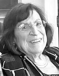 Evelyn Costello's Instagram, Twitter & Facebook