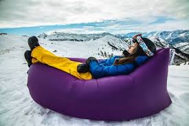 Which inflatable hammock is the best? Lamzac Hangout Instantly Inflatable Bean Bag Bonjourlife