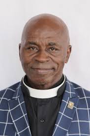 Rev. Ntow-Otchere Retires from active service… Retirement and thanksgiving  service has been held for Rev. Thomas Ntow-Otchere to bring to an end 33  years in active pastoral ministry. The occasion was held