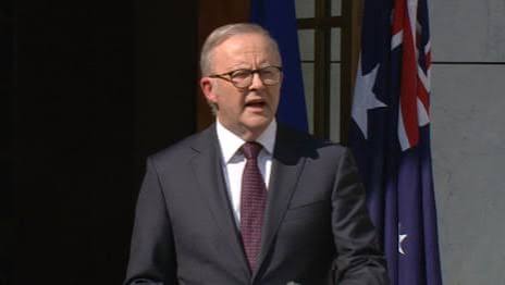 Albanese announces royal commission after Bondi attack as he defends not calling inquiry earlier | Royal commission on antisemitism and social cohesion | The Guardian