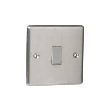 Soho lighting brushed brass 1 gang 2 way trailing edge dimmer switch screwless 100w led (250w halogen/incandescent). Light Switches Our Pick Of The Best Ideal Home