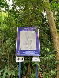 One of the most popular haunted houses in malaysia is called the sg house located at bukit gasing. Temple Trail Bukit Gasing Hike Petaling Jaya Selangor Malaysia Pacer