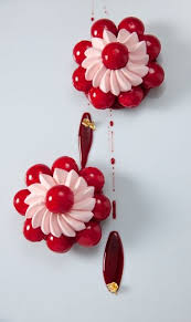 Explosion De Saveurs Au Meurice Pour L Automne Hiver Dessert Presentation Fancy Desserts Beautiful Desserts