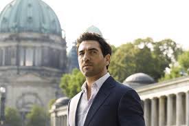 For over 30 years, fabrizio collini has worked diligently for a german carmaker before going and killing a man, seemingly on a whim. Der Fall Collini Besetzung Schauspieler Crew Moviepilot De
