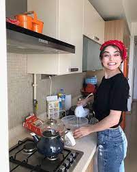Firuze 💙 zemheri 🌧 çarşamba 20.00'de @showtv de☔️ Ayca Aysin Turan News On Twitter Ayca Aysin Turan Instagram Hesabindan Yeni Bir Fotograf Paylasti Aycaaysinturan Shared A New Photo On Instagram Aycaaysinturan Https T Co Qvzj8dqvhu