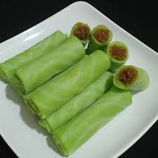 Manihot esculenta) ialah tumbuhan tropika dan subtropika dari famili euphorbiaceae yang terkenal sebagai sumber utama karbohidrat dan daunnya sebagai sayuran. Kuih Ketayap Pandan By Dapur Kakzura Bahan 2 Cawan Tepung Gandum 1 Sudu Besar Tepung Ubi 1 Biji Telur Pukul Dulu 2 Sudu Besar Ubi Gandum Kelapa