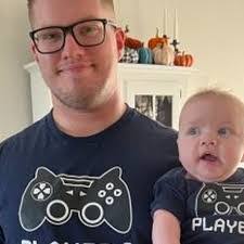 Jason Kluck's Instagram, Twitter & Facebook