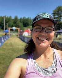 Tara Roark's Instagram, Twitter & Facebook