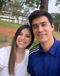 William es una persona increíble", dijo Fernanda Robles tras disculparse  personalmente con el cronista @wilianemerypy 🎤 "Hoy tuvimos un encuentro  sincero los dos. Pasamos la tarde, donde tuve la oportunidad para pedirle