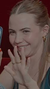 Bobbi Gates's Instagram, Twitter & Facebook