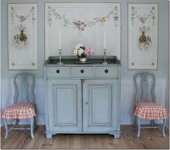 I Love The Distressed Look Of The Paint On This Swedish Server You Can See Just Enough Of The Wood Grain Swedish Decor Swedish Home Decor Country Interior