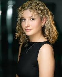 Lucy Adams's Instagram, Twitter & Facebook