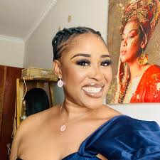 Mzansi we're coming to the world of Netflix Reality with The Ultimatum:  South Africa, Hosted by Salamina and Howza Mosese, #TheUltimatumSouthAfrica  drops