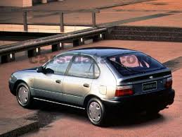 It became popular so much, that corolla got into the guinness. Toyota Corolla 1 3 Xli Manual 5 Doors Specs Cars Data Com