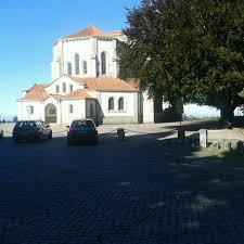 Maria da assunção pereira e vânia lino: Monte N Sra Assuncao Mountain In Santo Tirso