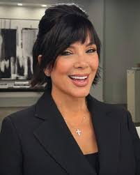 Kris Jenner looks -20 years 😱😱