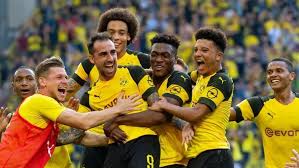 Bayern munich and borussia dortmund will not join the breakaway super league launched by 12 of europe's top clubs, according to a statement from the latter. Borussia Dortmund Season Report 2018 19 El Arte Del Futbol