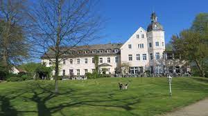 1,451 likes · 126 talking about this · 1,811 were here. Haus Delecke Mohnesee Holidaycheck Nordrhein Westfalen Deutschland