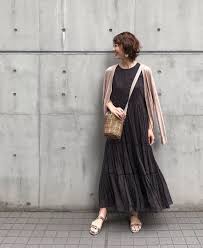 uniqlo ginza on instagram 残り2日 ユニクロ誕生感謝祭 半年に1度の超お得な4日間 日頃の感謝の気持ちを込めて 人気のアイテムを超お買得価格でご提供中 見た目も涼しい羽織物はこれからの季節の強い味方 ライトvネック カーディガン が感謝