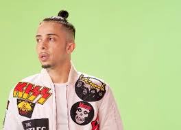 Dappy performs an acoustic live performance of his track spotlight filmed and recorded at: Dappy The Leadmill