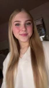 Mallory Day's Instagram, Twitter & Facebook