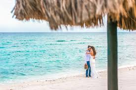 New star beach resort wedding packages are designed to suit couples. Punta Riviera Resort Wedding
