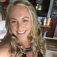 Amy Word (@amysarahword) · Instagram photos and Reels