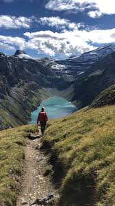Plenty of game to observe along the way and the muttseehütte sac invites you to stop for a bite to eat. Muttseehutte Hashtag On Twitter