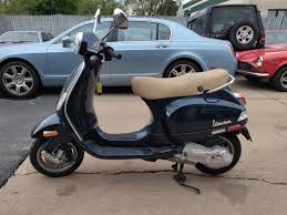 Getting around town has never looked so good! 2007 Vespa Lx 150 Stock 0841 For Sale Near Brookfield Wi Wi Vespa Dealer