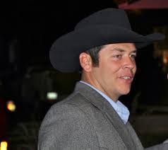 Patrick Tullius's Instagram, Twitter & Facebook