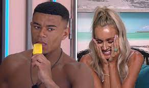 Love Island 2018 Wes Nelson Gets Very Intimate With Laura Anderson Tv Radio Showbiz Tv Express Co Uk