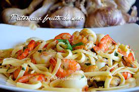 Quelques fruits de mer et quelques légumes verts (petit poids, courgettes. Pates Aux Fruits De Mer Petits Plats Entre Amis