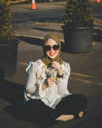 Info Terbaru Gambar Mentahan Background Quotes Keren Wanita Berhijab Ideku Unik Lihat ide lainnya tentang pertahanan, wallpaper ponsel, kertas dinding.