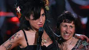 Riesige auswahl an cds, vinyl und mp3s. Amy Winehouse 10 Todestag Erschutternde Beichte Ihrer Mutter Intouch