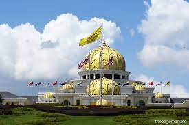 Tahun lalu, kementerian pupr mengundang beberapa arsitek dan seniman untuk memberikan masukan dan gagasan mengenai bangunan ikonik di ibu kota negara yang ba. Special Meeting Of Malay Rulers At Istana Negara On June 16 The Edge Markets