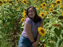 Sarah voss, sarah kirkland, sarah bates, sarah s. Sarah Voss Earns A Presidential Scholarship At Eastern Michigan University Will Pursue A Degree In Psychology Emu Today