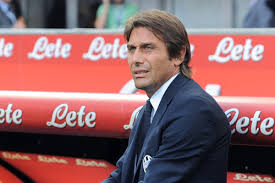 Öte yandan conte'nin futbolculuk yıllarında juventus'tan takım arkadaşı olan zidane önümüzdeki günlerde real madrid'den resmen ayrılacak. Real Madrid Antonio Conte Spricht Uber Seine Absage An Real Madrid