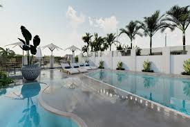 Accom noosa has been assisting holiday makers to noosa for over 40 years, providing a range of luxurious noosa apartments, holiday houses and prestigious signature range of. Noosa Sound Accommodation On Quamby Place Sun Lagoon Resort